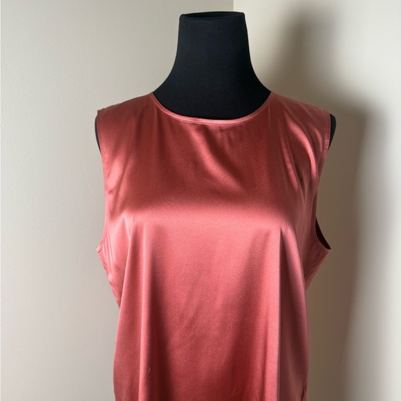 Eileen Fisher Elegant Satin Sleeveless Top - Rust M - Picture 2 of 8